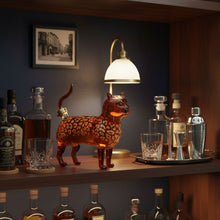 Lade das Bild in den Galerie-Viewer, Handgefertigte Flasche aus Glas in Katzenform - Katzenliebhaber lieben sie