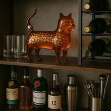 Lade das Bild in den Galerie-Viewer, Handgefertigte Flasche aus Glas in Katzenform - Katzenliebhaber lieben sie