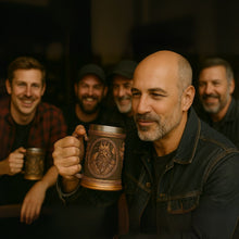 Lade das Bild in den Galerie-Viewer, Wikingerkrug – Trinken wie ein Krieger