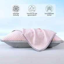 Lade das Bild in den Galerie-Viewer, DreamChill - der kühlende &amp; hautschonende Kissenbezug - das Original
