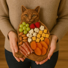 Lade das Bild in den Galerie-Viewer, Handgemachte Holz-Genussplatte in Katzenform
